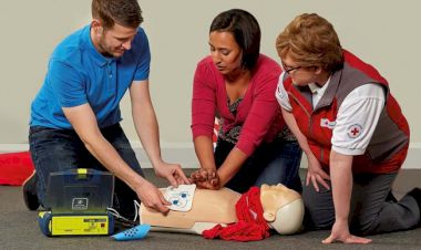 LÀM GÌ SAU KHI GỌI XE CẤP CỨU?